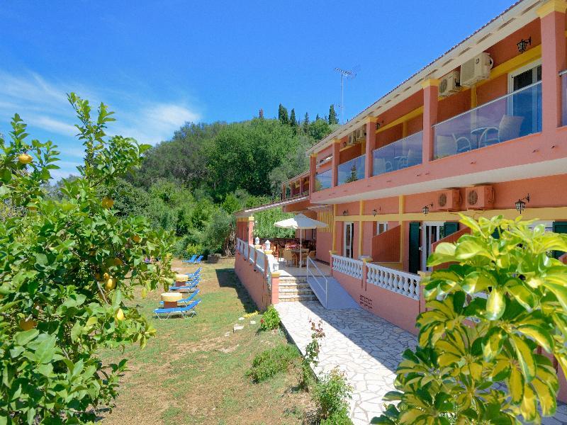 Hotel Penelope Букари Экстерьер фото